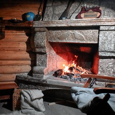 Lodges Veis Kamenice Zewnętrze zdjęcie